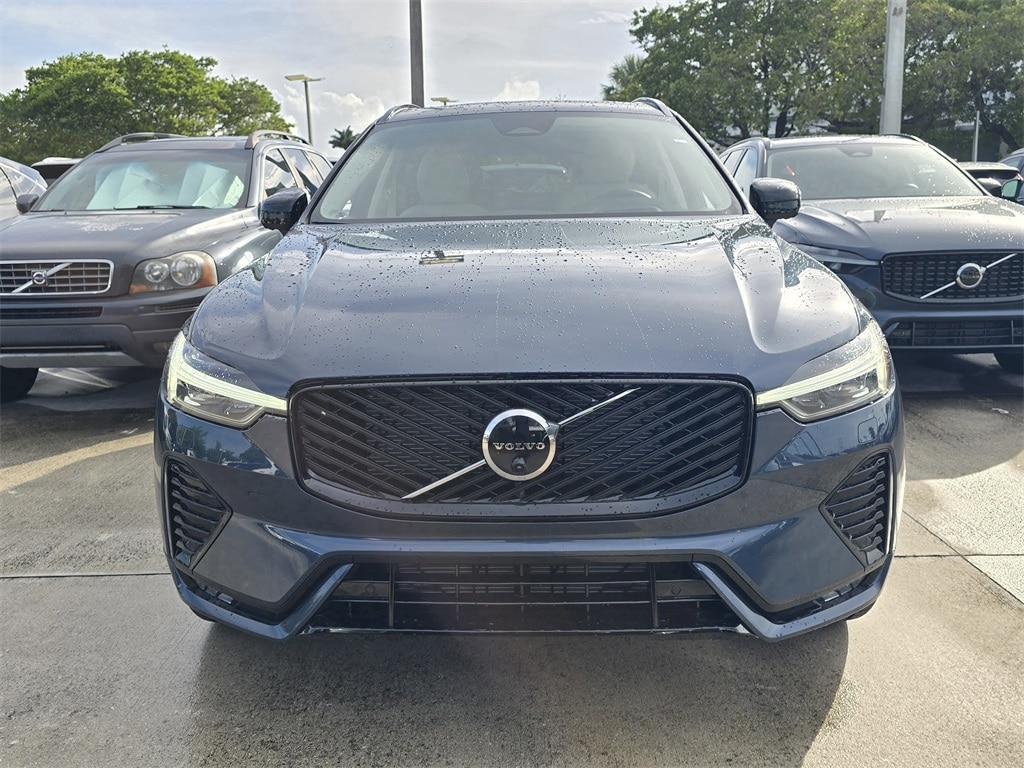 New 2026 Volvo XC60 B5 Ultra SUV