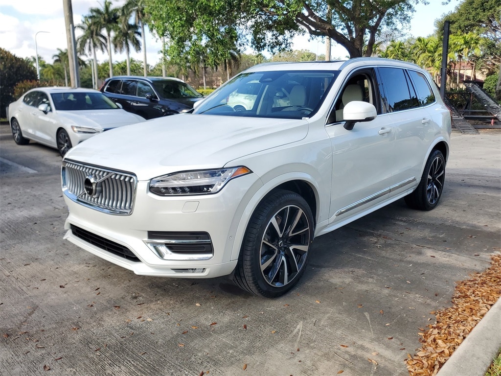 Certified 2023 Volvo XC90 B6 Plus 7-Seater SUV