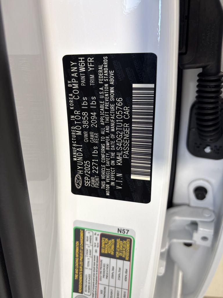 Thumbnail: 2026 Hyundai Elantra - 10