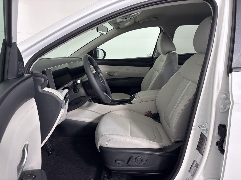 Thumbnail: 2026 Hyundai Tucson - 14