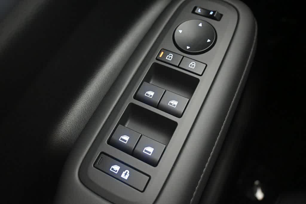 Thumbnail: 2025 Hyundai Santa Fe - 17