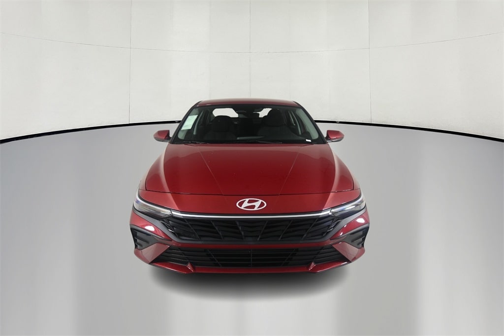 Thumbnail: 2025 Hyundai Elantra - 2
