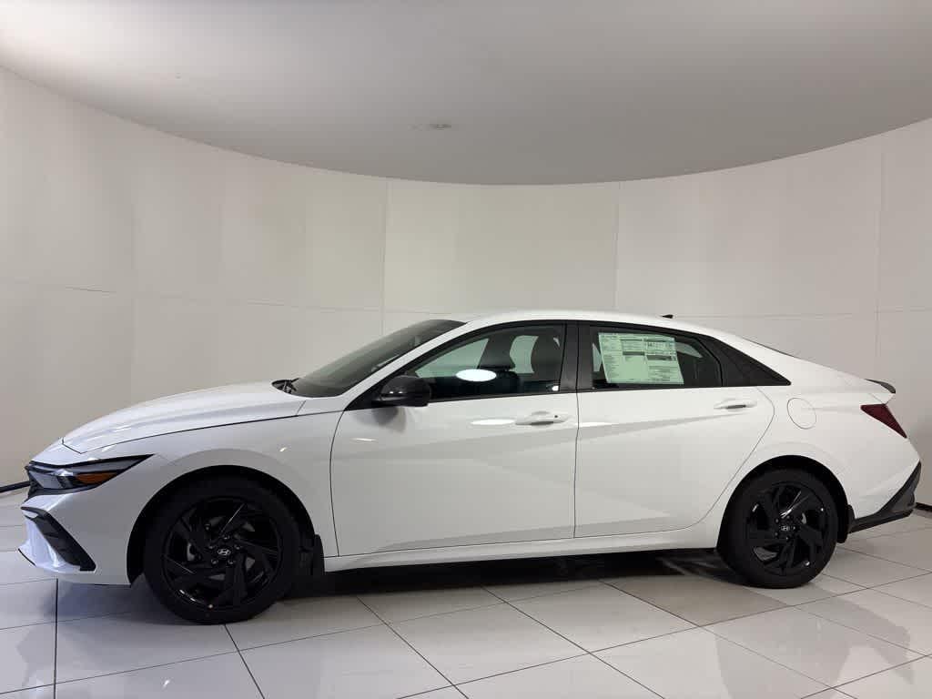 Thumbnail: 2026 Hyundai Elantra - 2