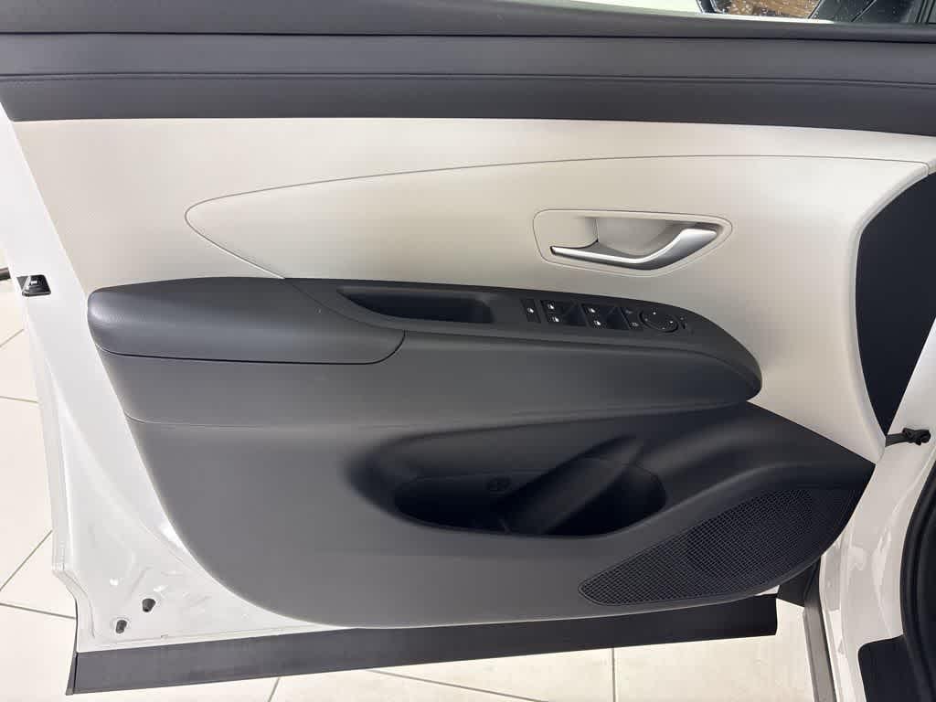 Thumbnail: 2026 Hyundai Tucson - 16