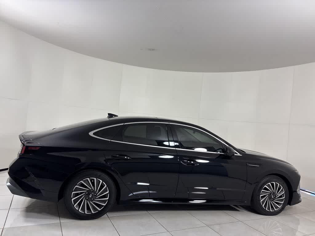 Thumbnail: 2025 Hyundai Sonata - 6