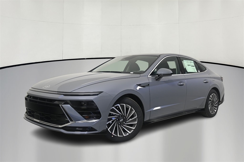 Thumbnail: 2025 Hyundai Sonata - 3