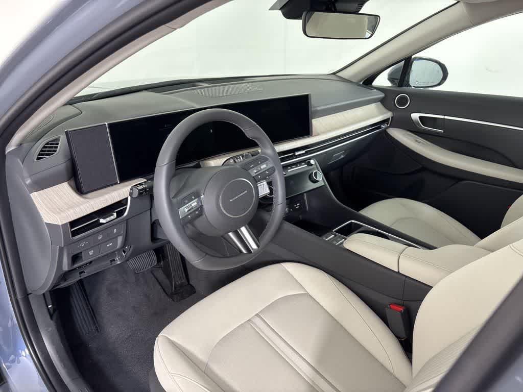 Thumbnail: 2025 Hyundai Sonata - 15