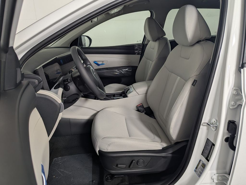 Thumbnail: 2026 Hyundai Tucson - 12