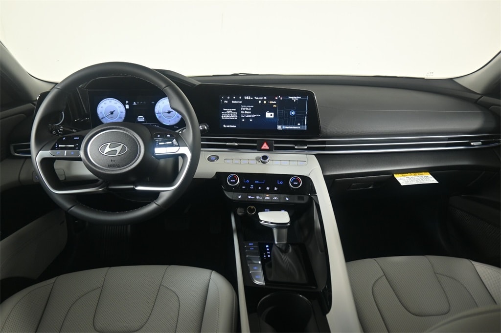 Thumbnail: 2025 Hyundai Elantra - 14