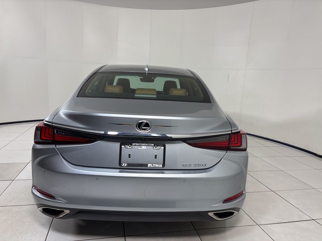 Thumbnail: 2023 Lexus ES - 4