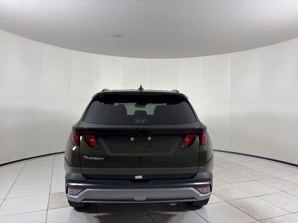 Thumbnail: 2026 Hyundai Tucson - 4