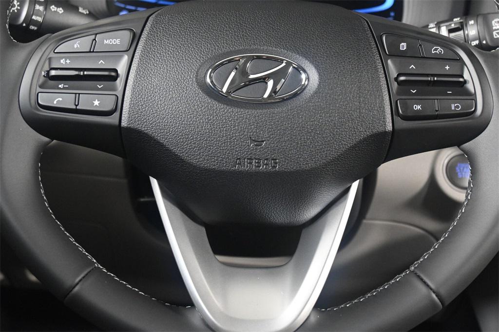 Thumbnail: 2025 Hyundai Venue - 15