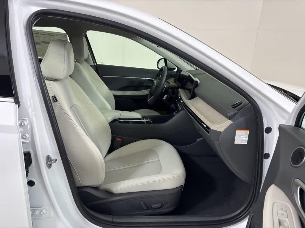 Thumbnail: 2025 Hyundai Sonata - 13