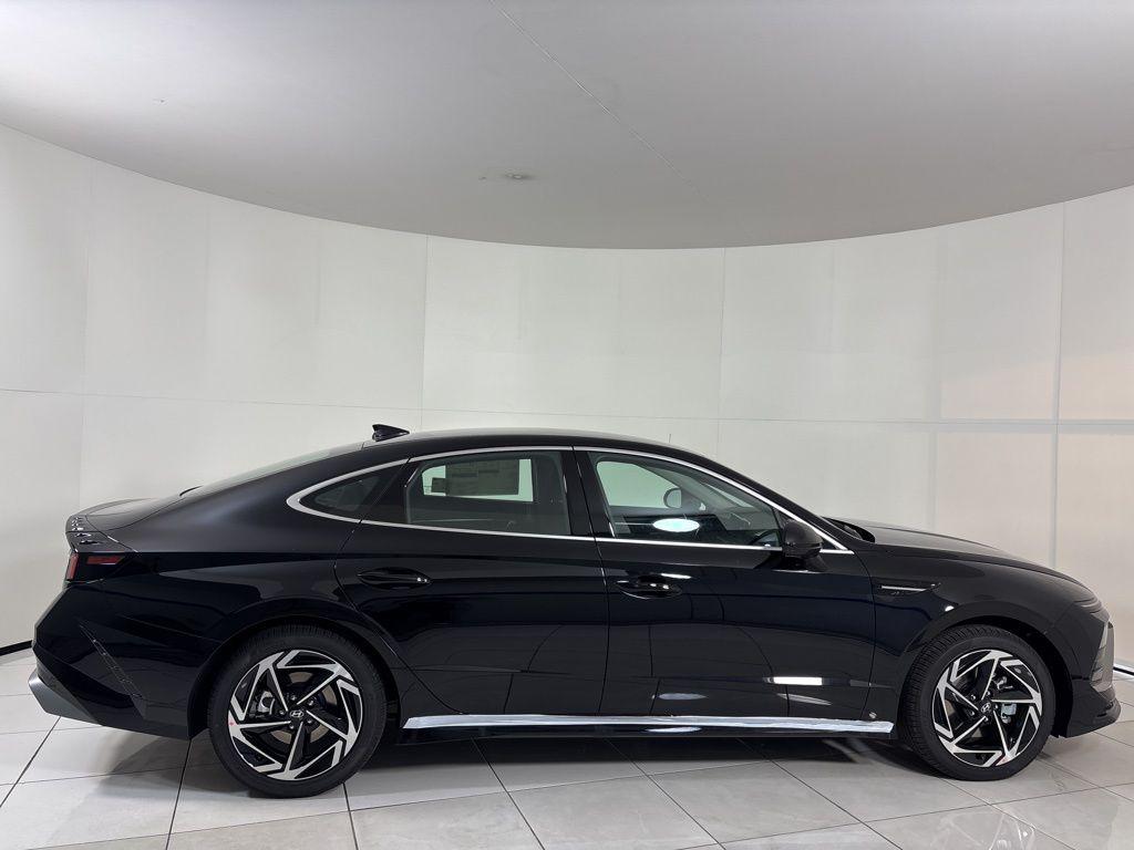 Thumbnail: 2026 Hyundai Sonata - 6