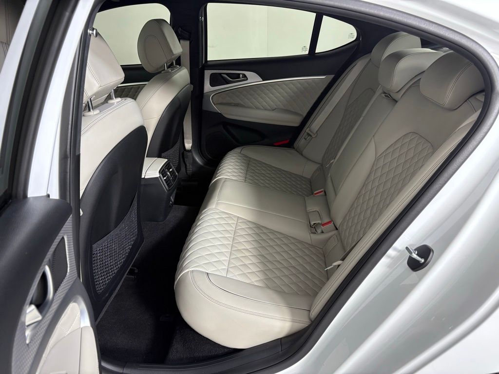 Thumbnail: 2023 Genesis G70 - 20