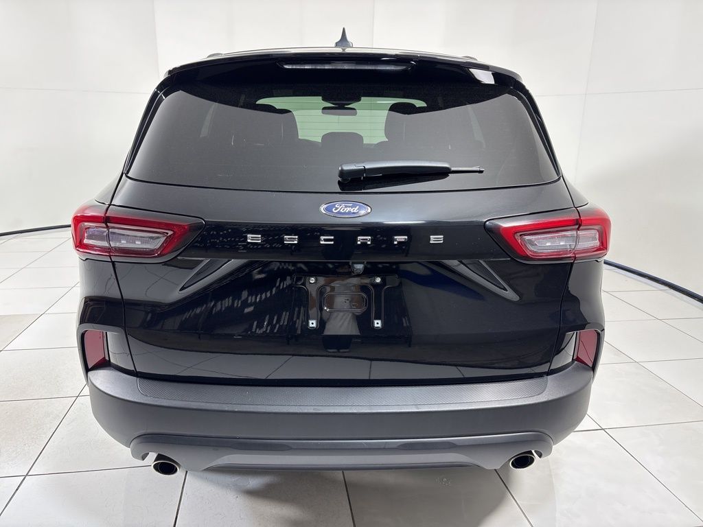 Thumbnail: 2025 Ford Escape - 4