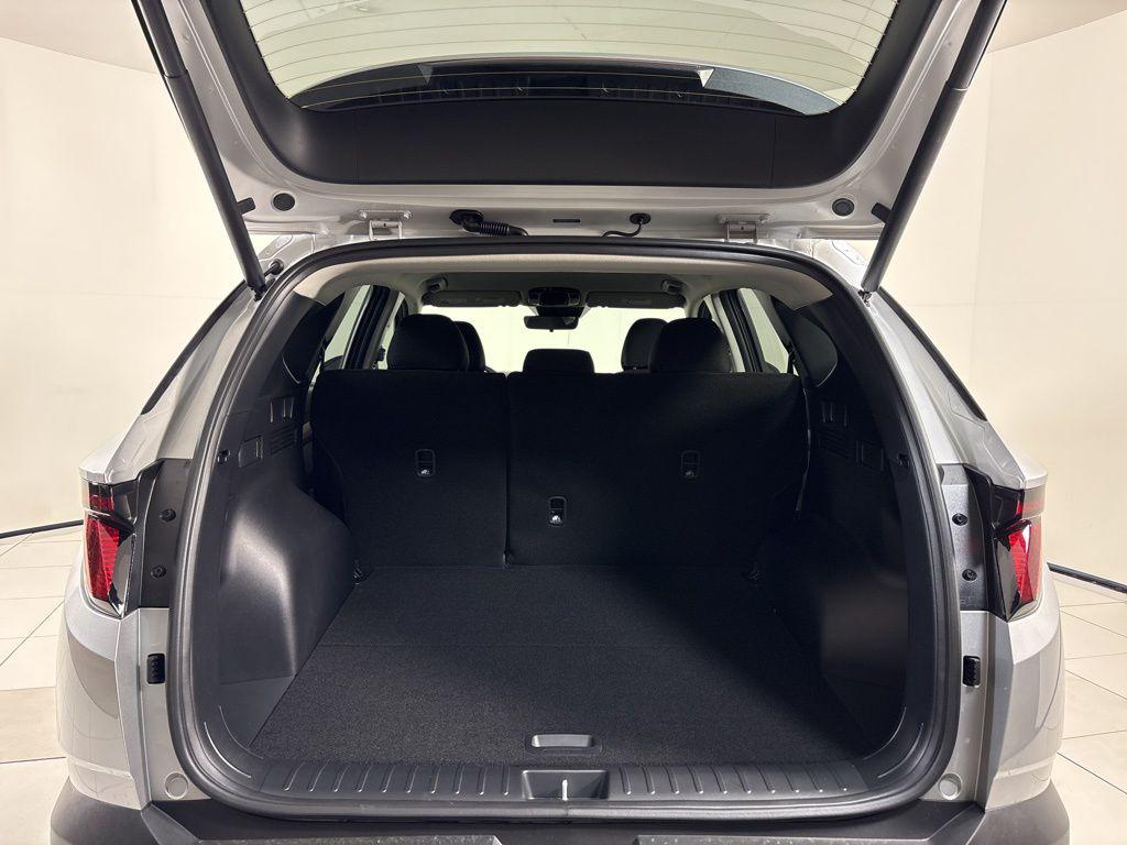 Thumbnail: 2026 Hyundai Tucson - 26