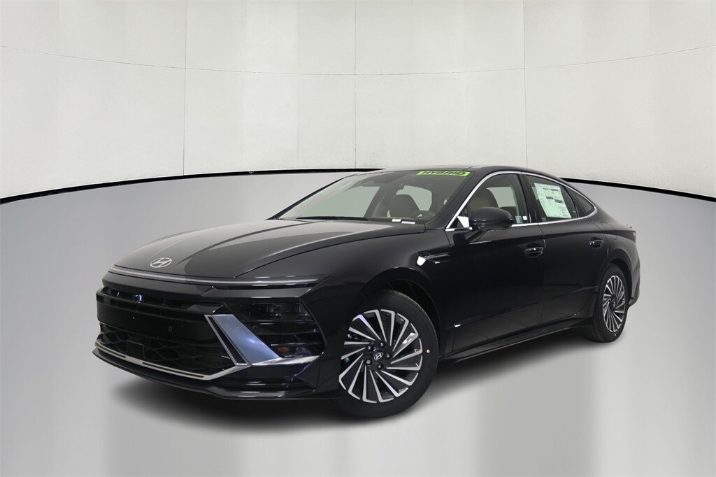 Thumbnail: 2025 Hyundai Sonata - 3