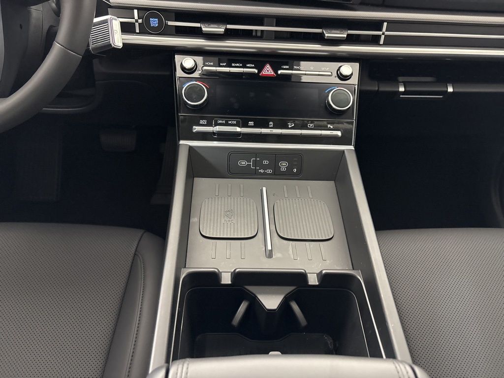 Thumbnail: 2025 Hyundai Santa Fe - 23