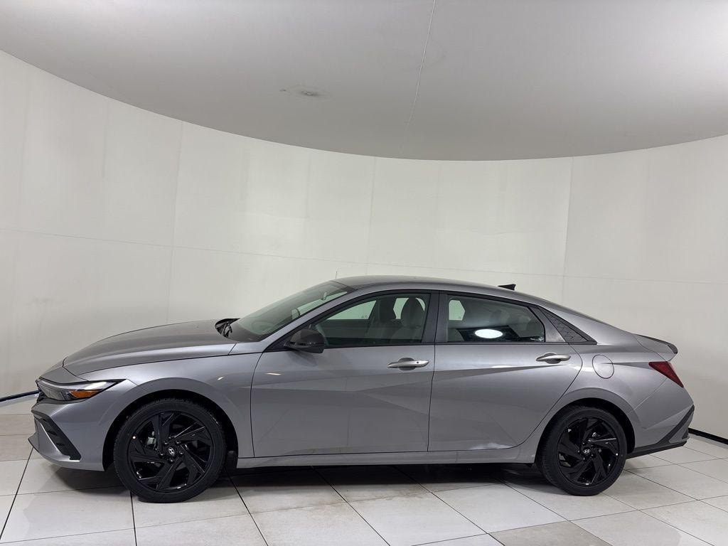 New 2026 Hyundai Elantra SEL Sport Sedan