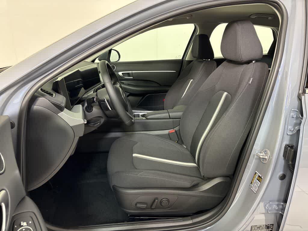 Thumbnail: 2025 Hyundai Sonata - 14