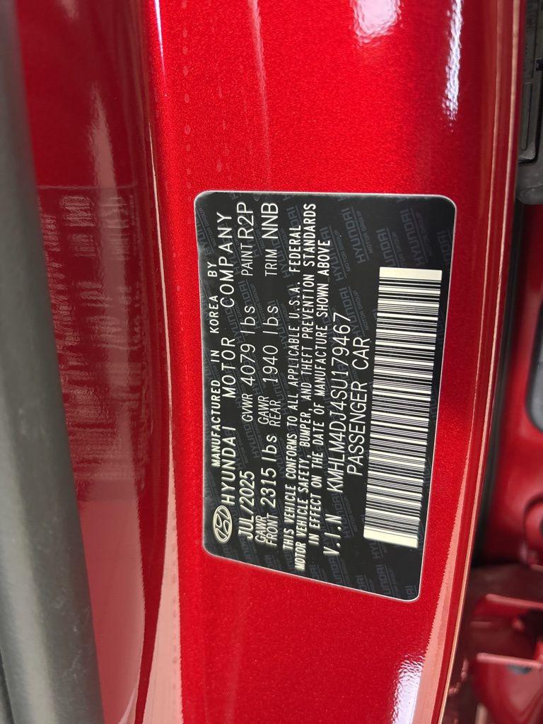 Thumbnail: 2025 Hyundai Elantra - 10