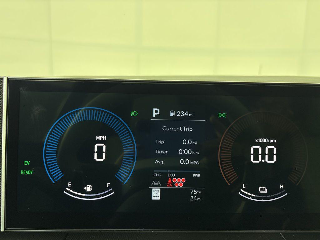 Thumbnail: 2026 Hyundai Santa Fe - 25