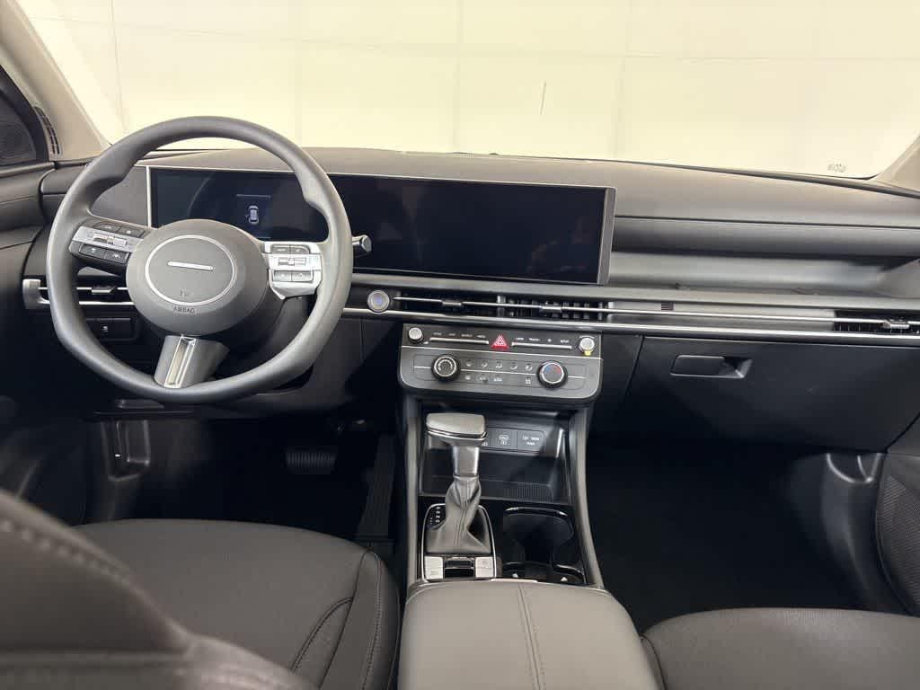 Thumbnail: 2026 Hyundai Tucson - 17