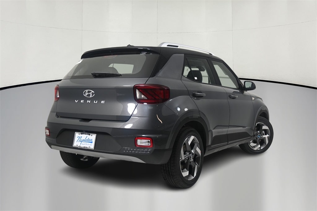 Thumbnail: 2025 Hyundai Venue - 7