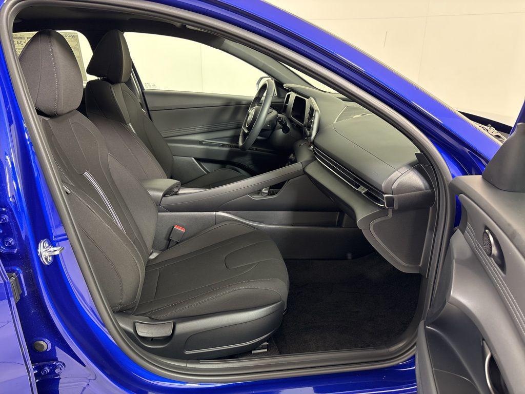 Thumbnail: 2026 Hyundai Elantra - 12