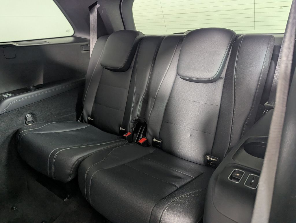 Thumbnail: 2021 Mercedes-Benz GLS - 31