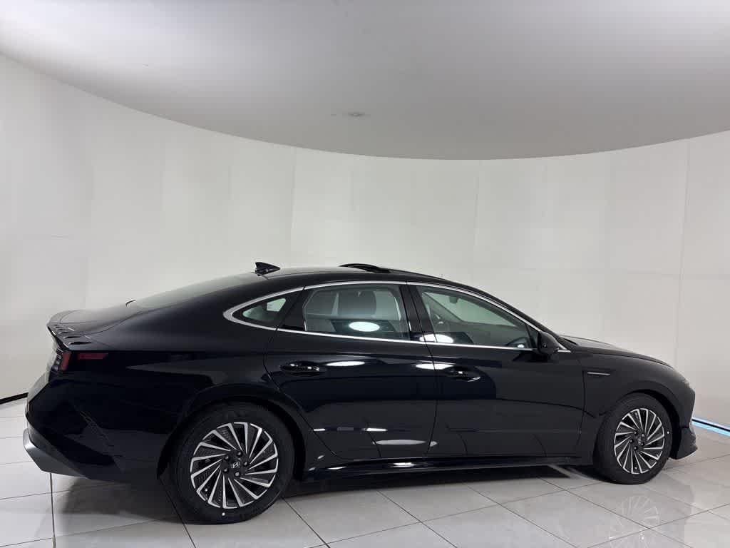 Thumbnail: 2025 Hyundai Sonata - 6