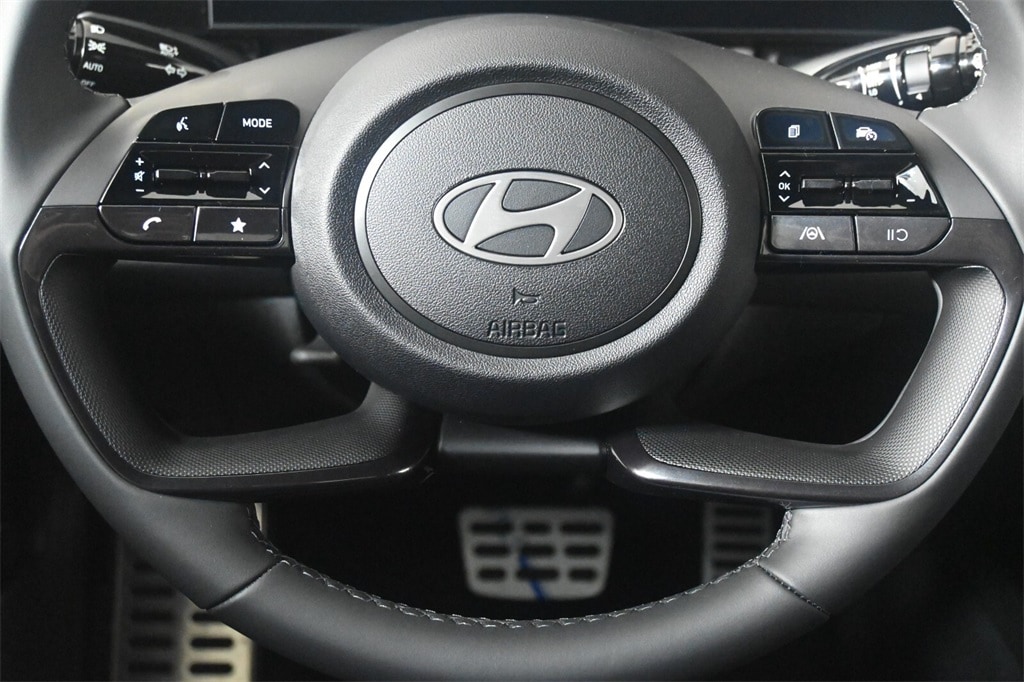 Thumbnail: 2025 Hyundai Elantra - 15