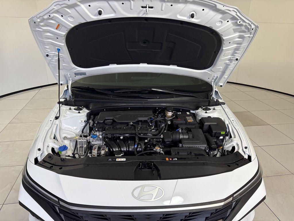 Thumbnail: 2026 Hyundai Elantra - 11