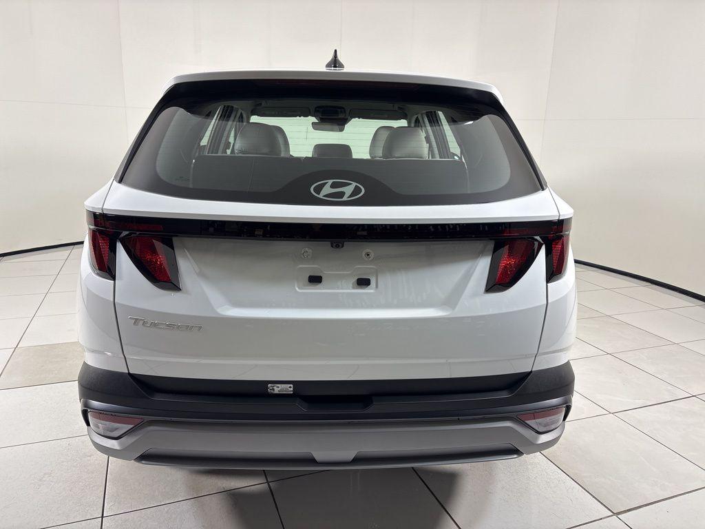 Thumbnail: 2026 Hyundai Tucson - 4