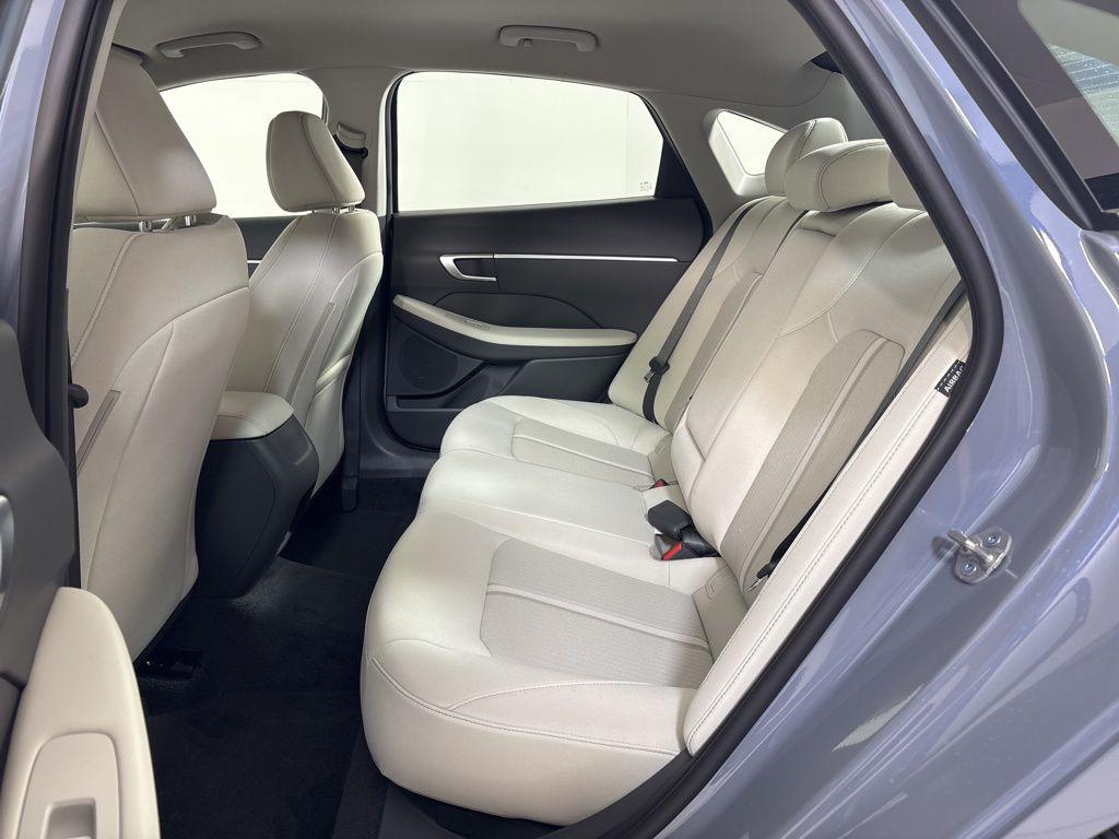 Thumbnail: 2026 Hyundai Sonata - 18