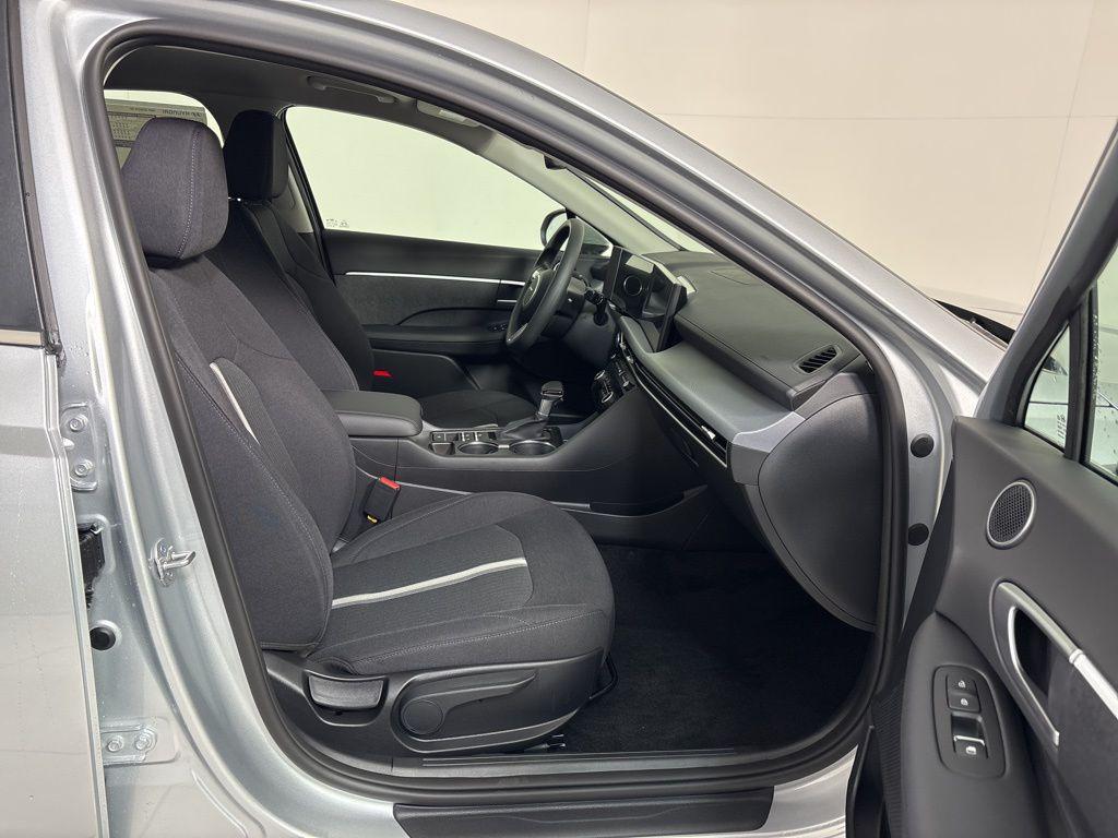 Thumbnail: 2026 Hyundai Sonata - 12