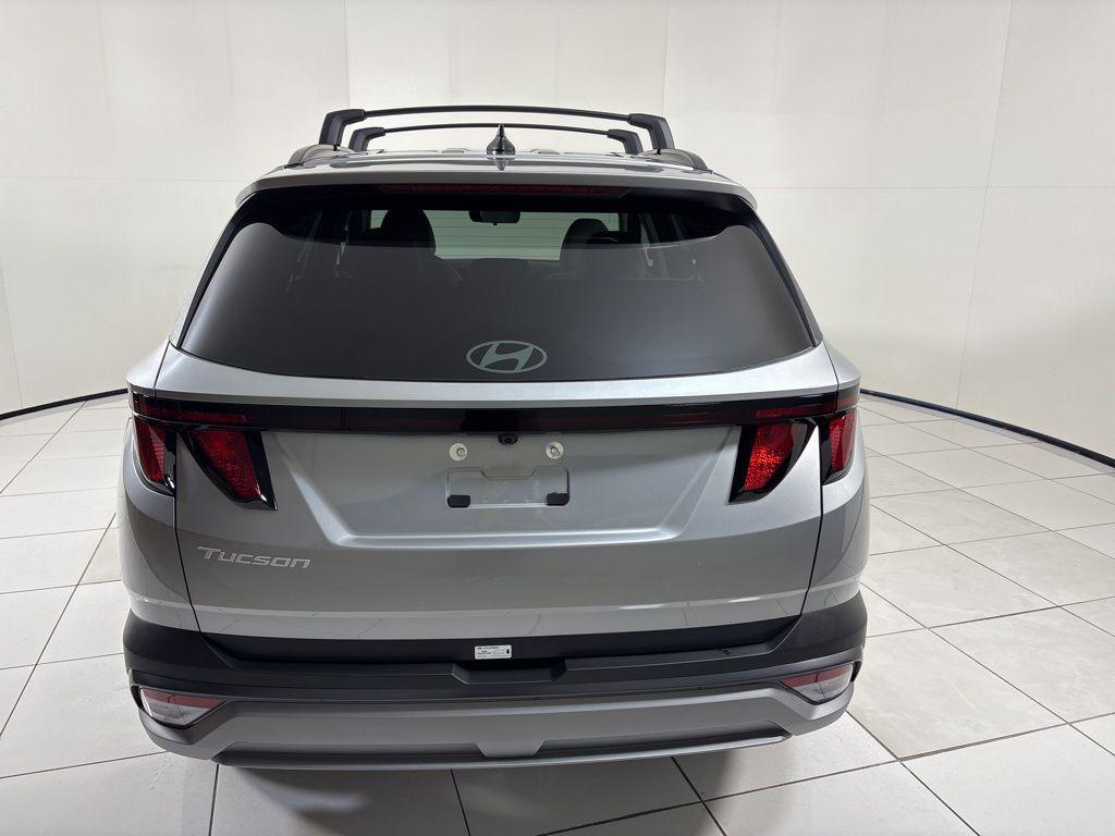 Thumbnail: 2026 Hyundai Tucson - 4