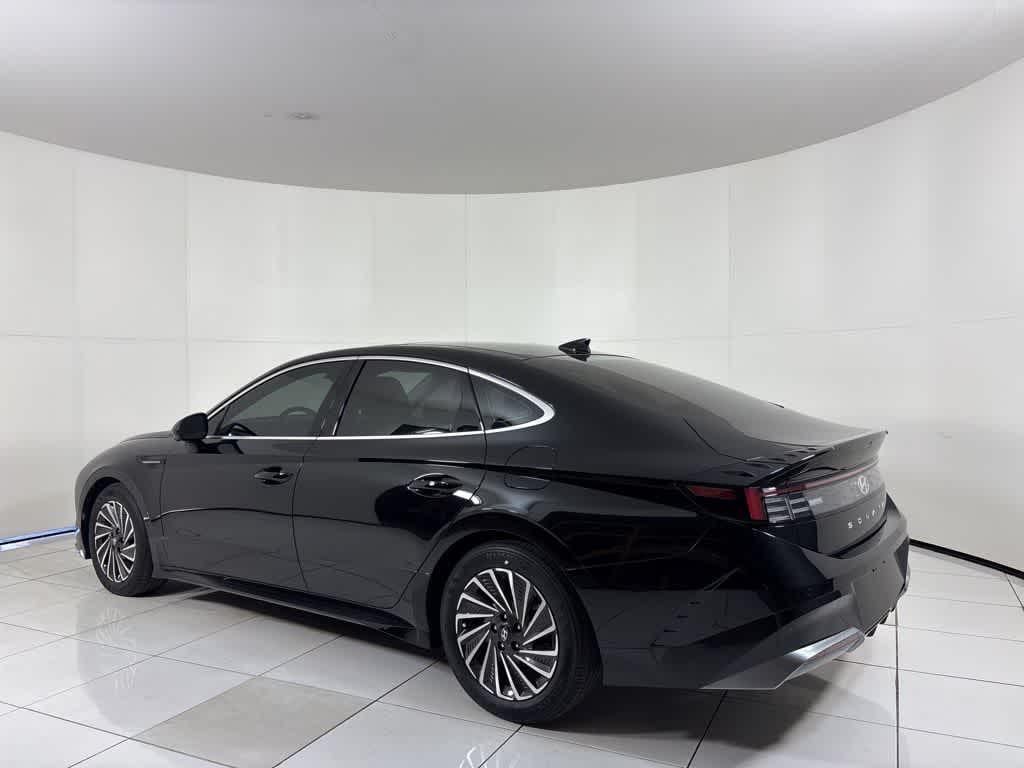 Thumbnail: 2025 Hyundai Sonata - 3