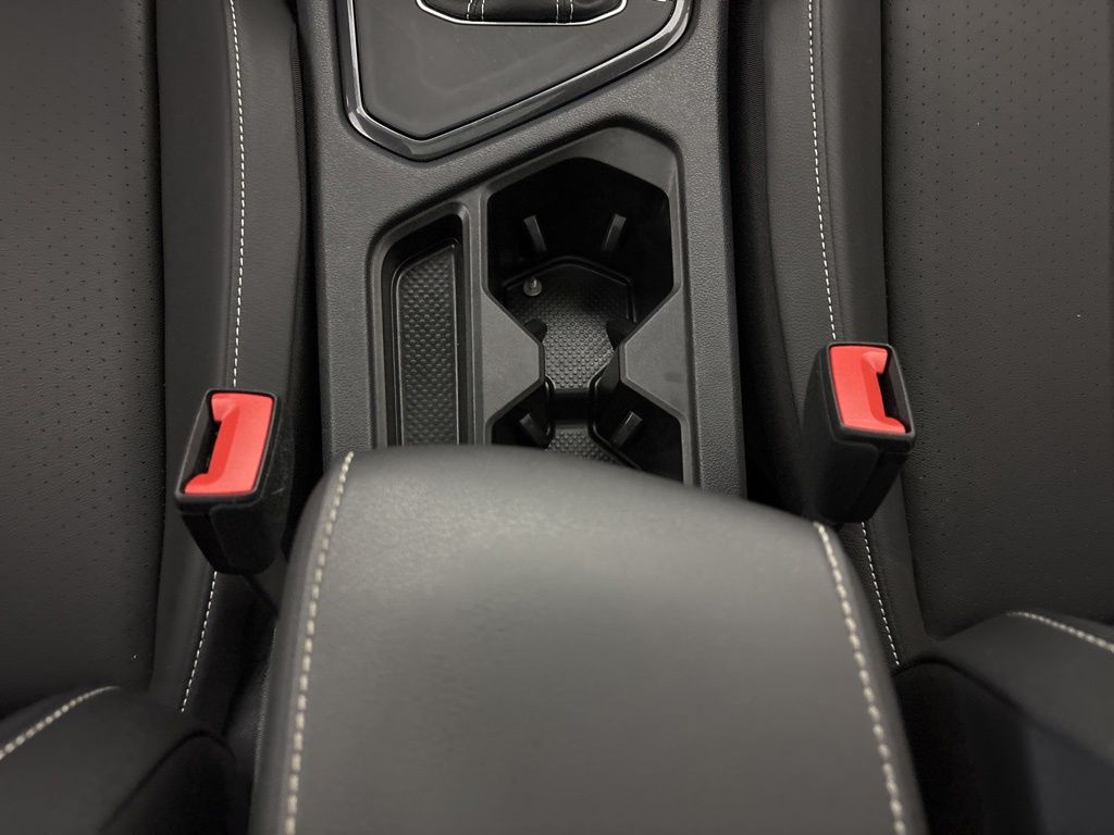 Thumbnail: 2023 Volkswagen Tiguan - 25