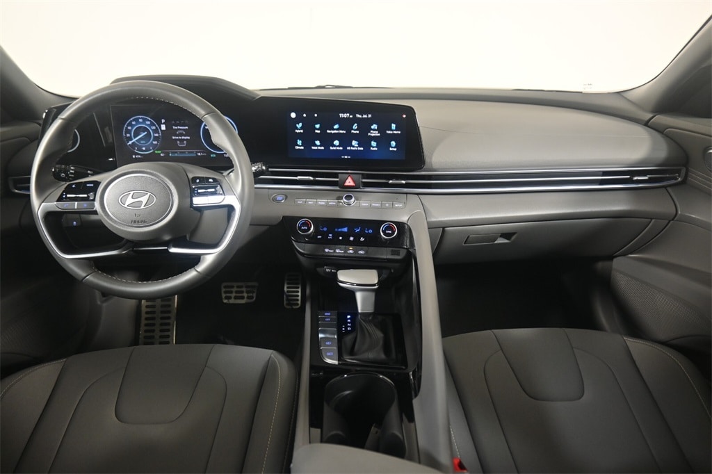 Thumbnail: 2025 Hyundai Elantra - 14