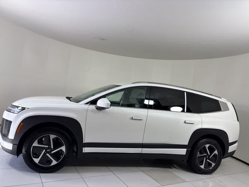 Thumbnail: 2026 Hyundai Ioniq - 2