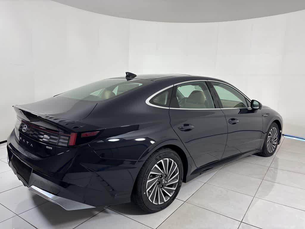 Thumbnail: 2025 Hyundai Sonata - 5