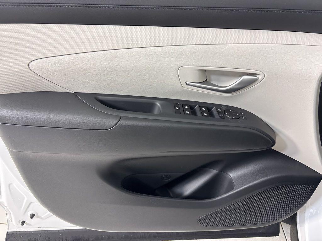 Thumbnail: 2026 Hyundai Tucson - 16