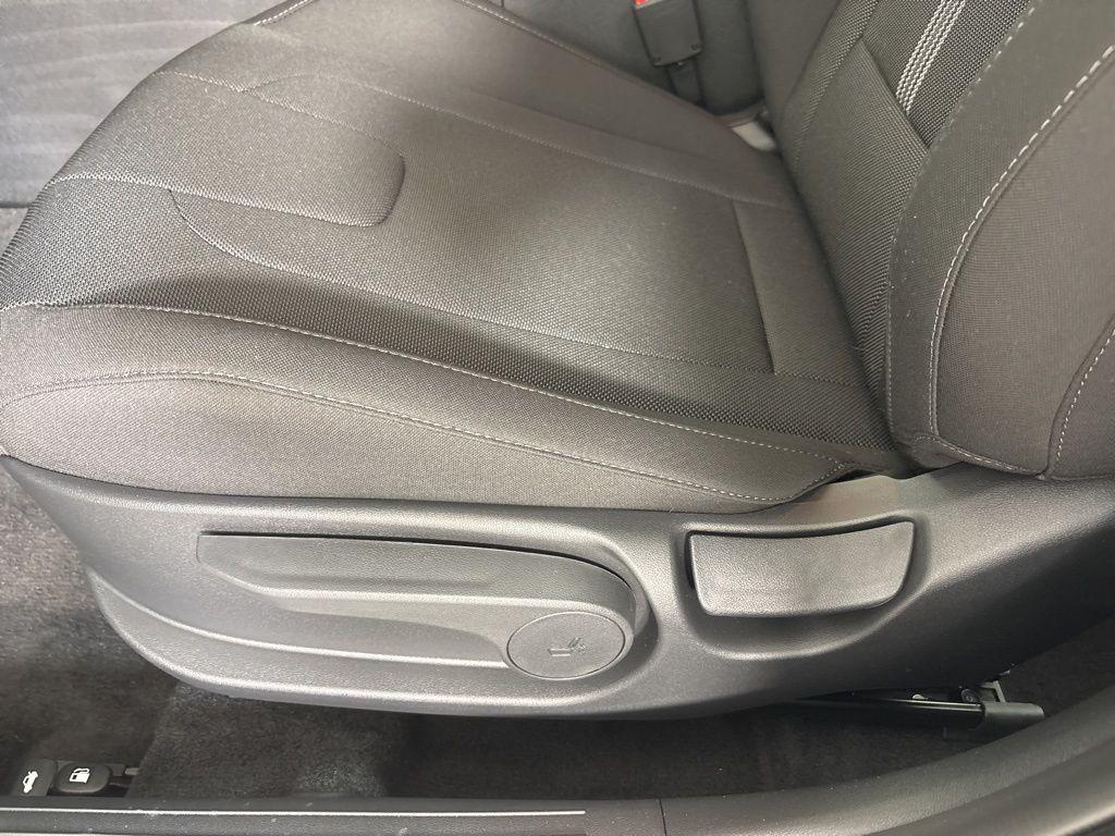Thumbnail: 2026 Hyundai Elantra - 15