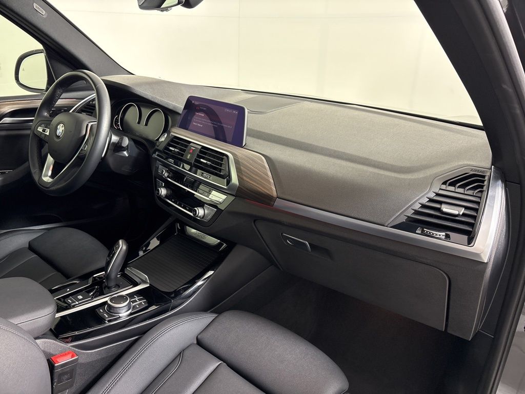 Thumbnail: 2021 BMW X3 - 13