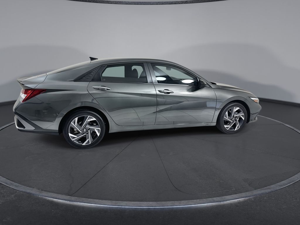 2025 Hyundai Elantra Blue - Photo 9