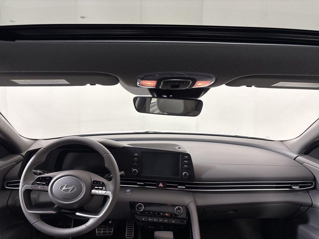 Thumbnail: 2026 Hyundai Elantra - 19