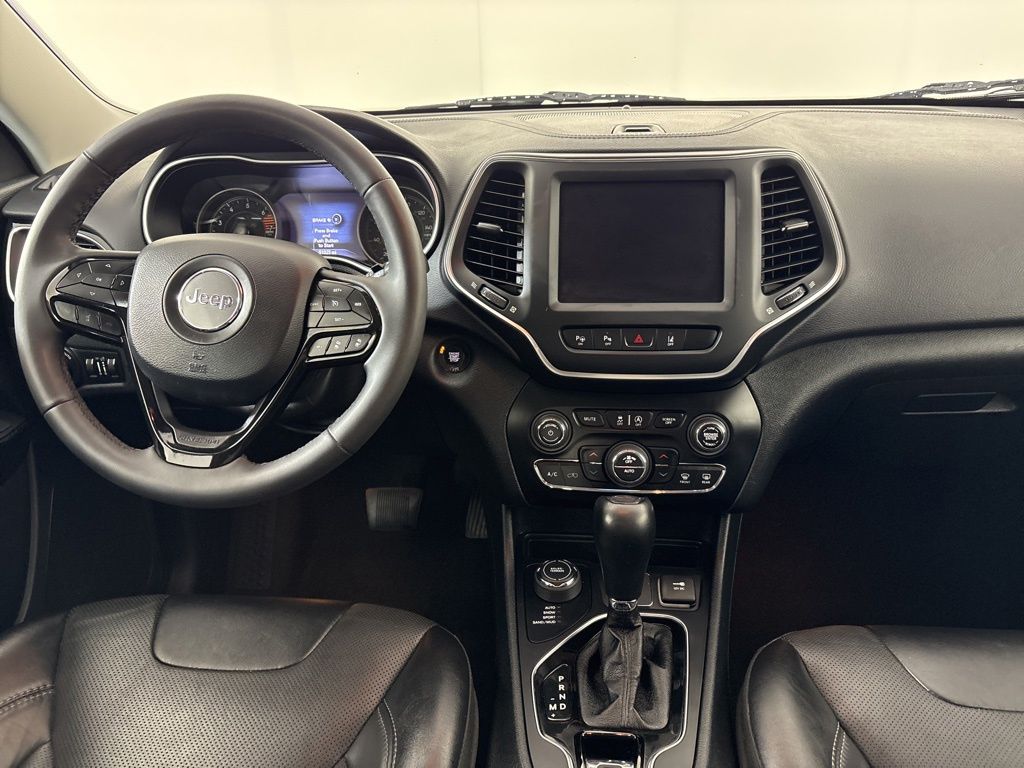 Thumbnail: 2023 Jeep Cherokee - 21