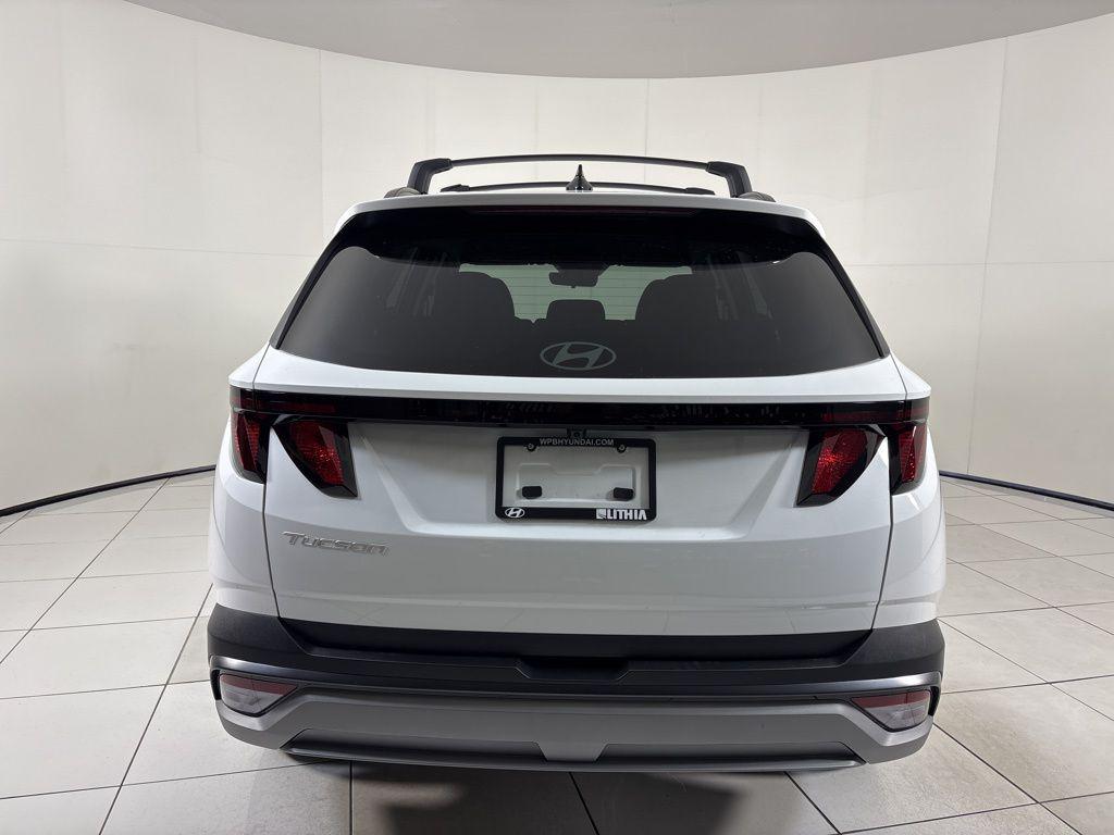 Thumbnail: 2026 Hyundai Tucson - 4